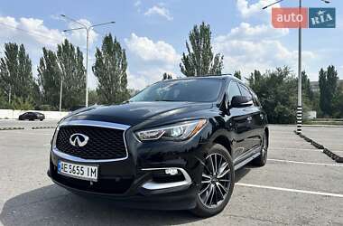 Позашляховик / Кросовер Infiniti QX60 2016 в Дніпрі