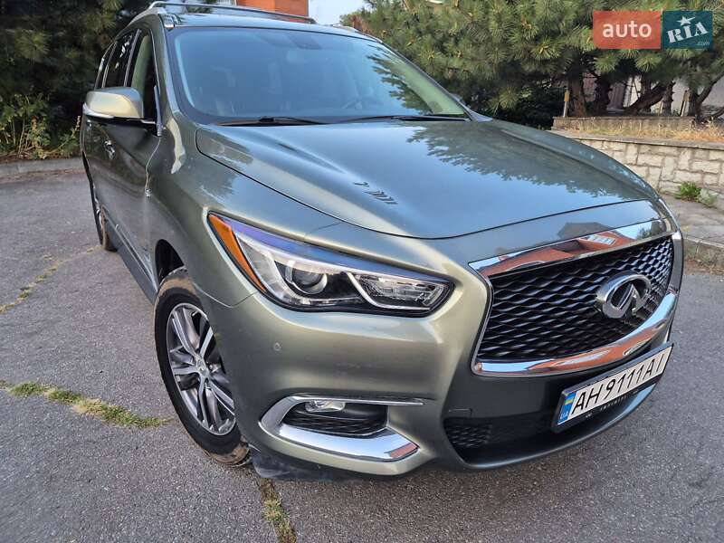 Внедорожник / Кроссовер Infiniti QX60 2017 в Каменском