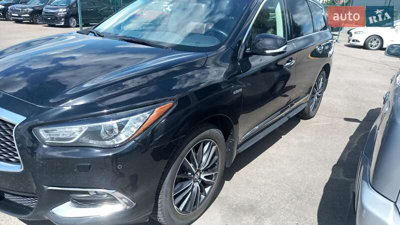 Внедорожник / Кроссовер Infiniti QX60 2017 в Киеве