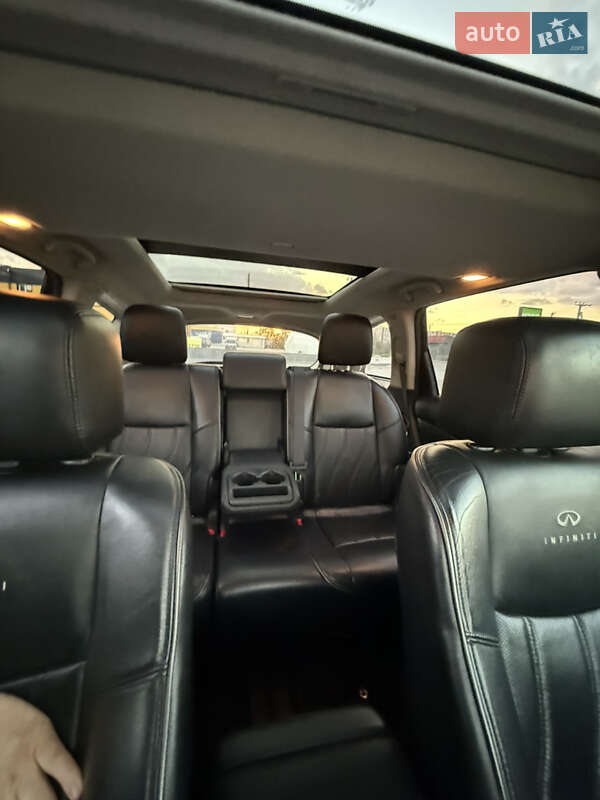 Внедорожник / Кроссовер Infiniti QX60 2013 в Киеве