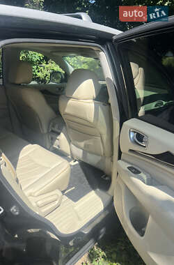 Внедорожник / Кроссовер Infiniti QX60 2013 в 