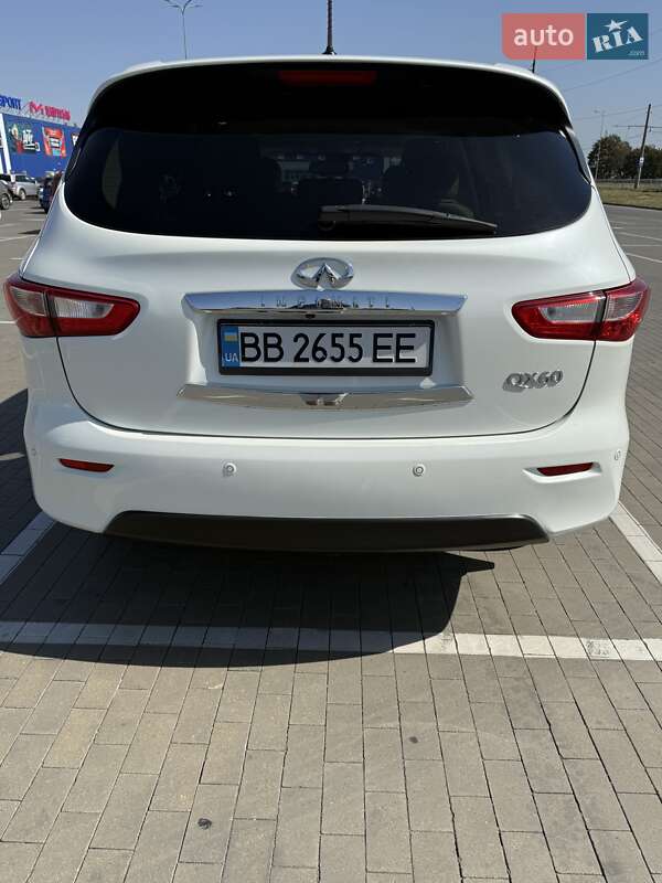 Позашляховик / Кросовер Infiniti QX60 2015 в Одесі фото 7 Позашляховик / Кросовер Infiniti QX60 2015 в Одесі