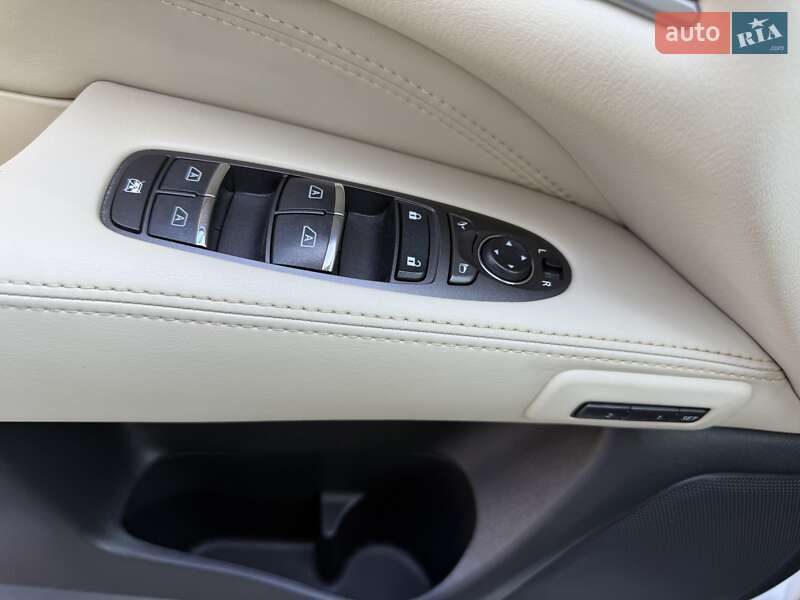 Позашляховик / Кросовер Infiniti QX60 2015 в Одесі фото 22 Позашляховик / Кросовер Infiniti QX60 2015 в Одесі