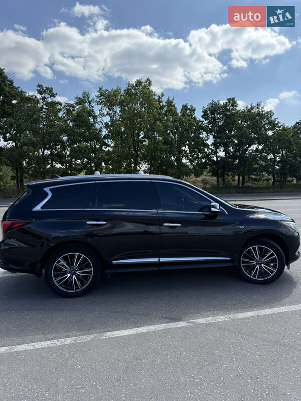 Внедорожник / Кроссовер Infiniti QX60 2017 в Кропивницком
