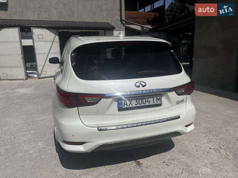 Внедорожник / Кроссовер Infiniti QX60 2017 в Харькове
