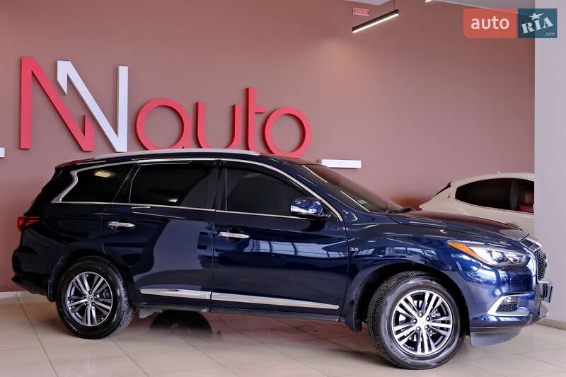 Позашляховик / Кросовер Infiniti QX60 2016 в Одесі фото 12 Позашляховик / Кросовер Infiniti QX60 2016 в Одесі