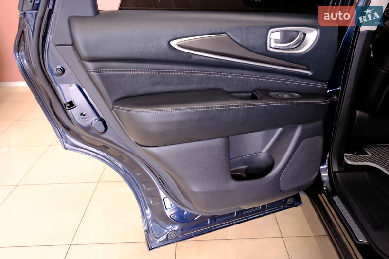 Позашляховик / Кросовер Infiniti QX60 2016 в Одесі фото 45 Позашляховик / Кросовер Infiniti QX60 2016 в Одесі