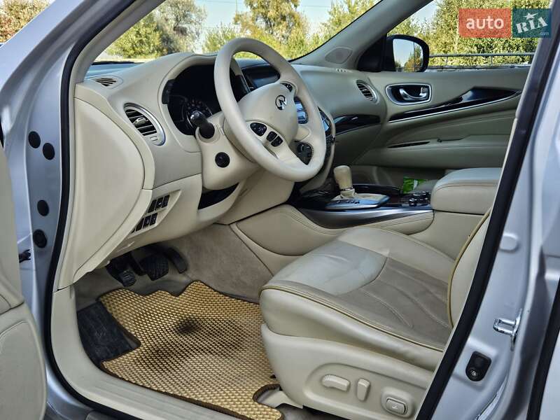 Позашляховик / Кросовер Infiniti QX60 2014 в Києві