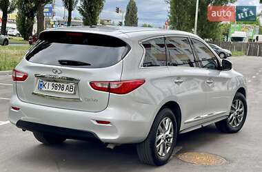 Внедорожник / Кроссовер Infiniti QX60 2015 в 