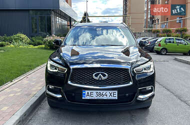 Внедорожник / Кроссовер Infiniti QX60 2018 в 