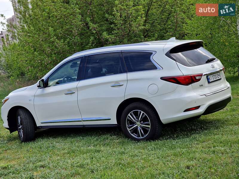 Внедорожник / Кроссовер Infiniti QX60 2018 в Киеве