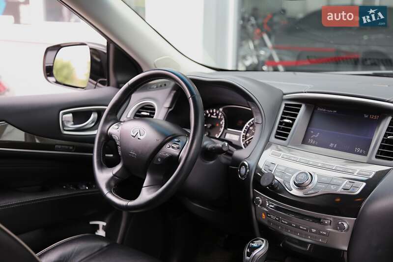 Внедорожник / Кроссовер Infiniti QX60 2016 в Киеве