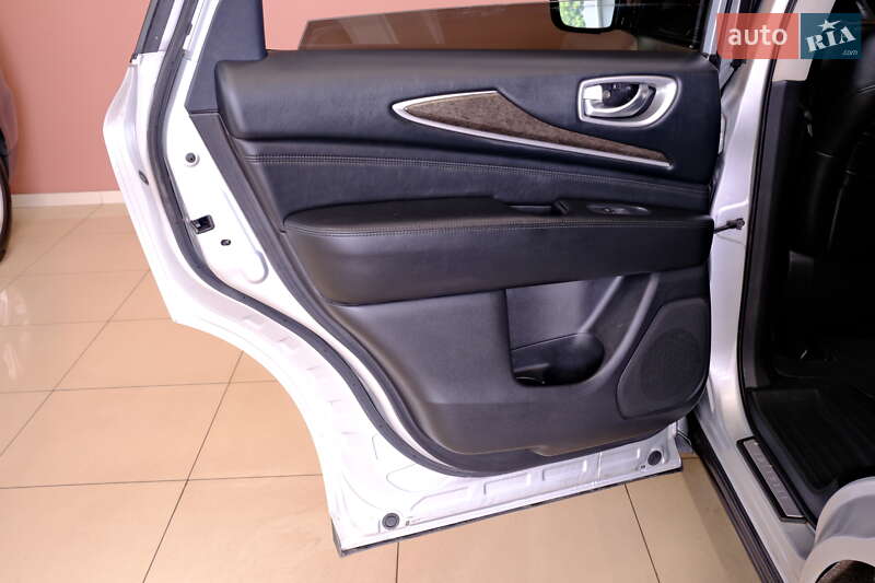 Внедорожник / Кроссовер Infiniti QX60 2013 в Одессе