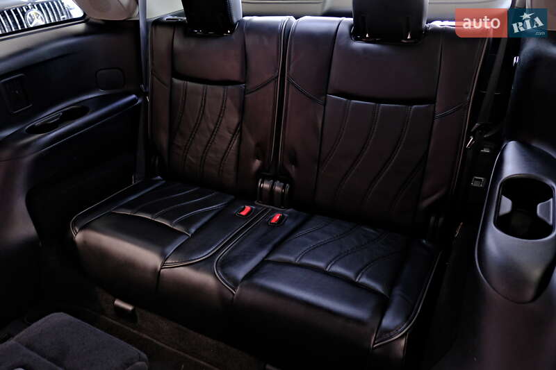 Внедорожник / Кроссовер Infiniti QX60 2013 в Одессе