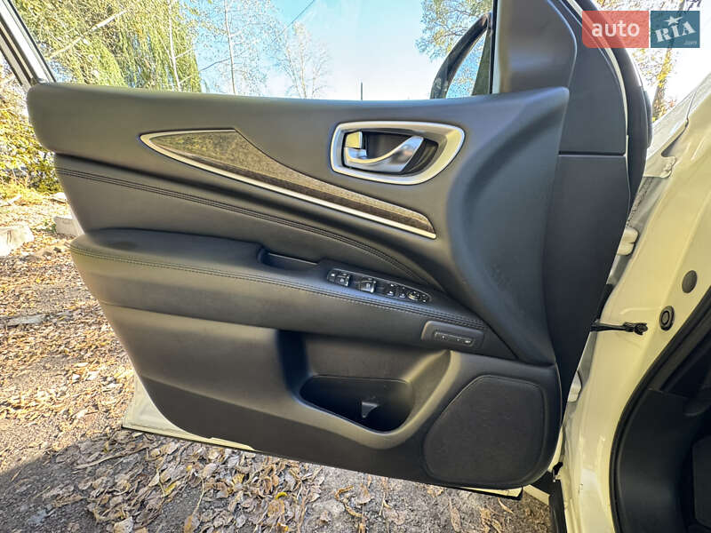 Внедорожник / Кроссовер Infiniti QX60 2014 в Киеве