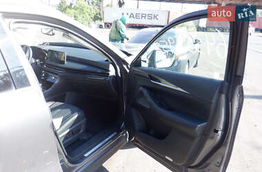 Внедорожник / Кроссовер Infiniti QX60 2022 в 