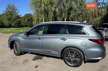 Внедорожник / Кроссовер Infiniti QX60 2016 в 