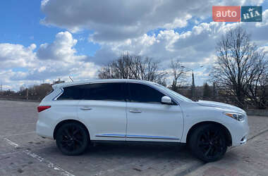 Позашляховик / Кросовер Infiniti QX60 2015 в  фото 7 Позашляховик / Кросовер Infiniti QX60 2015 в