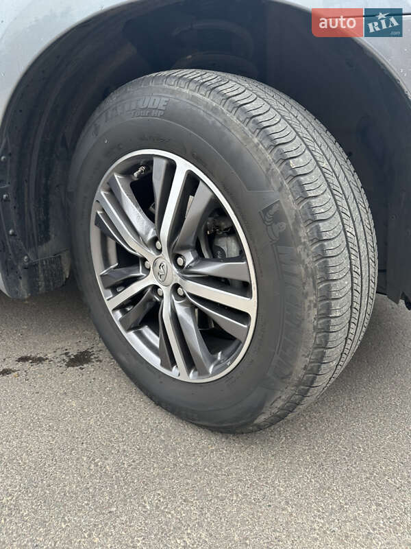 Внедорожник / Кроссовер Infiniti QX60 2017 в Киеве