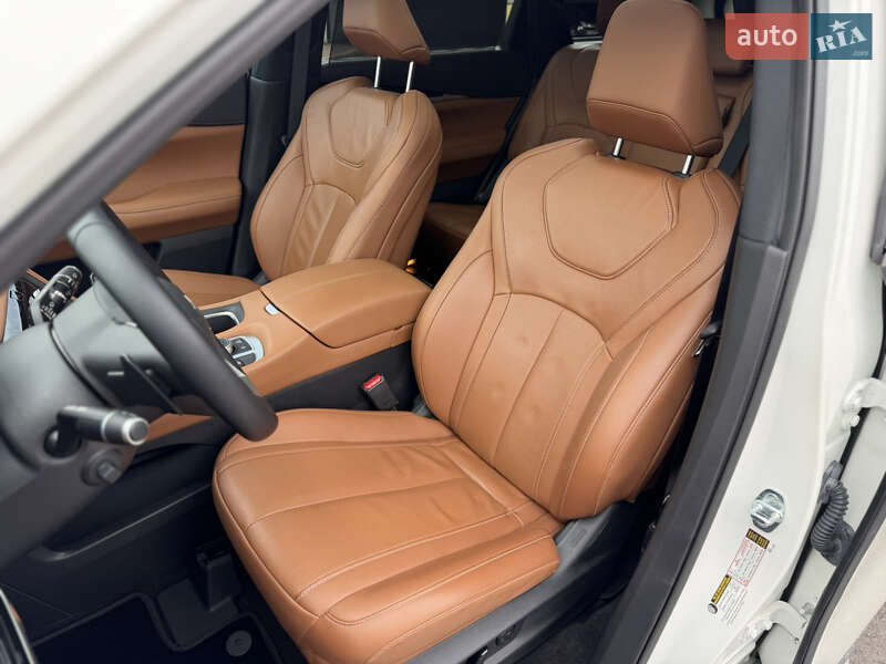 Внедорожник / Кроссовер Infiniti QX60 2023 в Киеве фото 13 Внедорожник / Кроссовер Infiniti QX60 2023 в Киеве