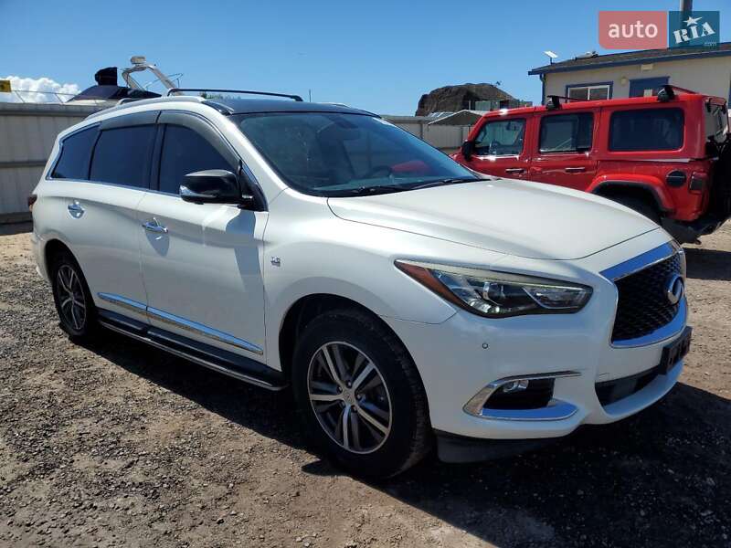 Внедорожник / Кроссовер Infiniti QX60 2017 в Днепре