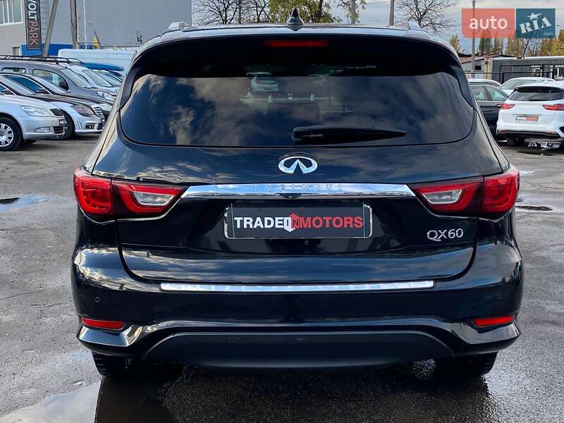 Внедорожник / Кроссовер Infiniti QX60 2017 в Киеве