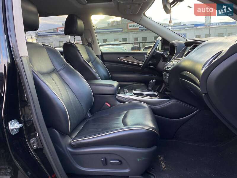 Внедорожник / Кроссовер Infiniti QX60 2017 в Киеве