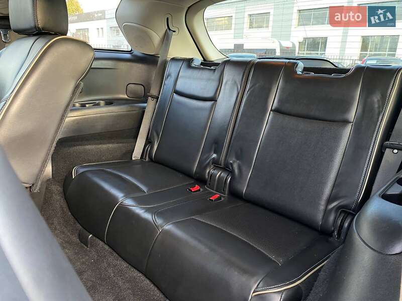 Внедорожник / Кроссовер Infiniti QX60 2017 в Киеве