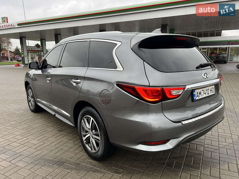 Внедорожник / Кроссовер Infiniti QX60 2017 в Житомире