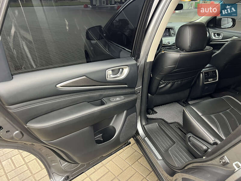 Внедорожник / Кроссовер Infiniti QX60 2017 в Житомире