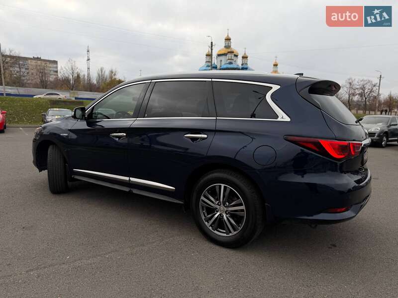 Внедорожник / Кроссовер Infiniti QX60 2018 в Кривом Роге фото 28 Внедорожник / Кроссовер Infiniti QX60 2018 в Кривом Роге