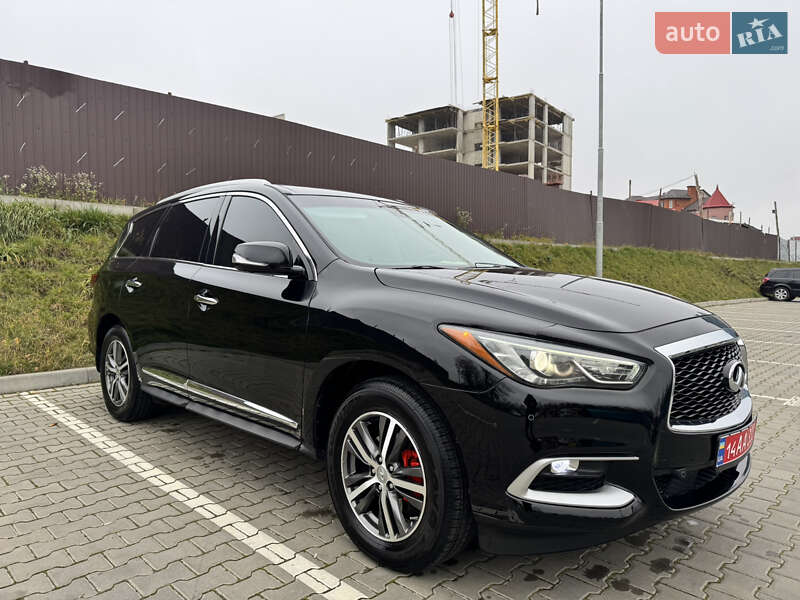 Внедорожник / Кроссовер Infiniti QX60 2016 в Тернополе