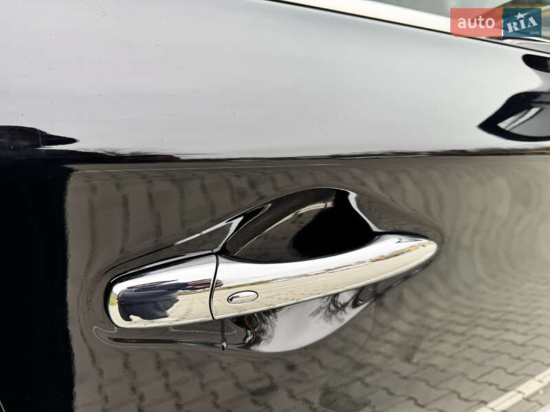 Внедорожник / Кроссовер Infiniti QX60 2016 в Тернополе