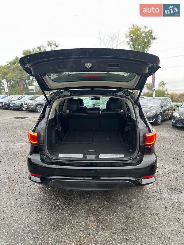 Внедорожник / Кроссовер Infiniti QX60 2019 в Белогородке