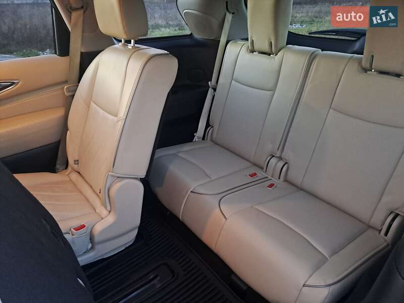 Внедорожник / Кроссовер Infiniti QX60 2016 в Коломые фото 17 Внедорожник / Кроссовер Infiniti QX60 2016 в Коломые