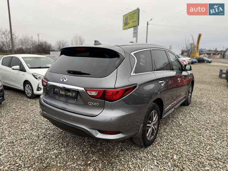 Внедорожник / Кроссовер Infiniti QX60 2016 в Ивано-Франковске