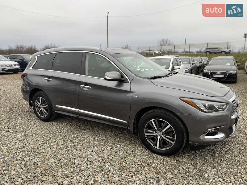 Внедорожник / Кроссовер Infiniti QX60 2016 в Ивано-Франковске