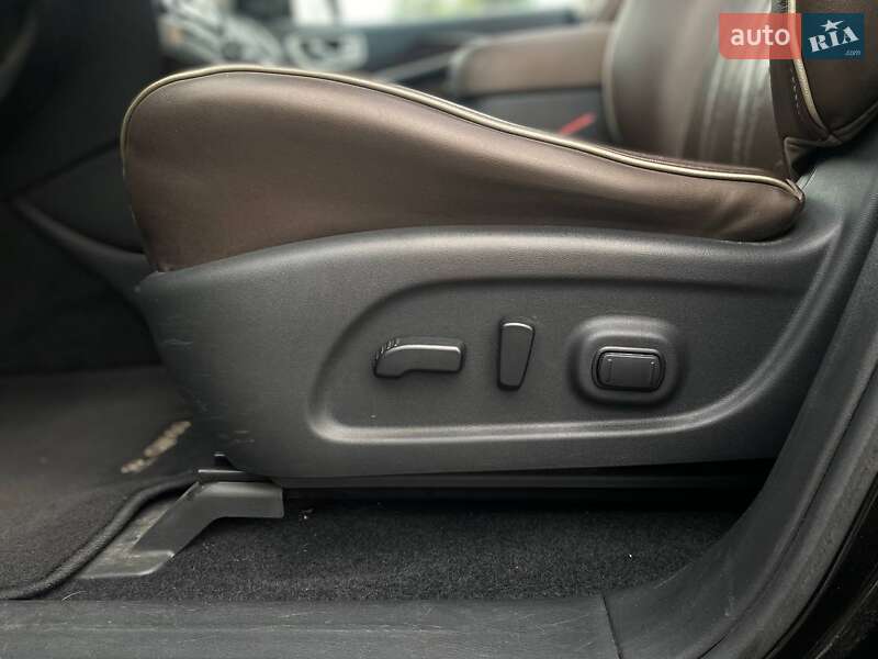 Внедорожник / Кроссовер Infiniti QX60 2019 в Киеве фото 24 Внедорожник / Кроссовер Infiniti QX60 2019 в Киеве