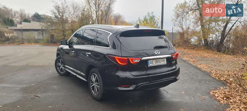 Внедорожник / Кроссовер Infiniti QX60 2018 в Днепре