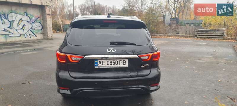 Внедорожник / Кроссовер Infiniti QX60 2018 в Днепре