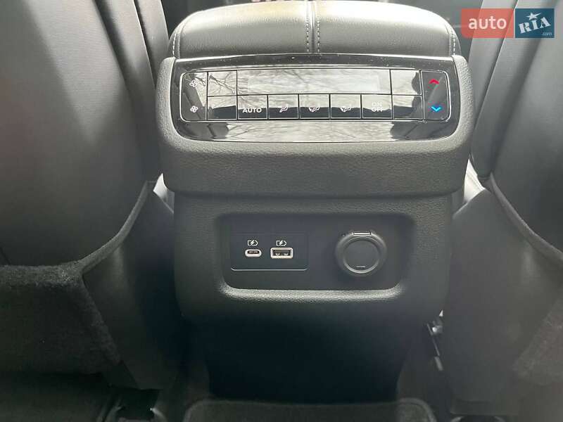 Позашляховик / Кросовер Infiniti QX60 2024 в Києві