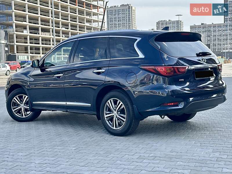 Внедорожник / Кроссовер Infiniti QX60 2020 в Киеве
