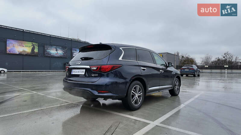 Внедорожник / Кроссовер Infiniti QX60 2019 в Киеве