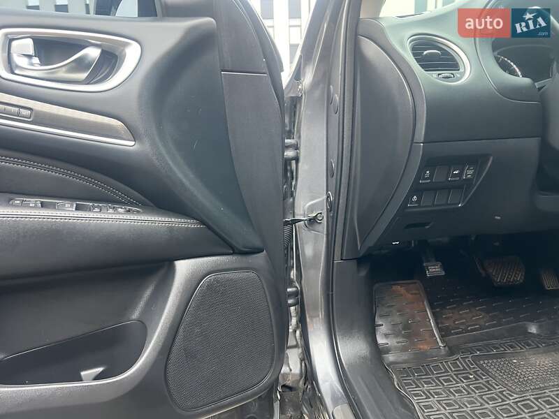 Внедорожник / Кроссовер Infiniti QX60 2017 в Хмельницком