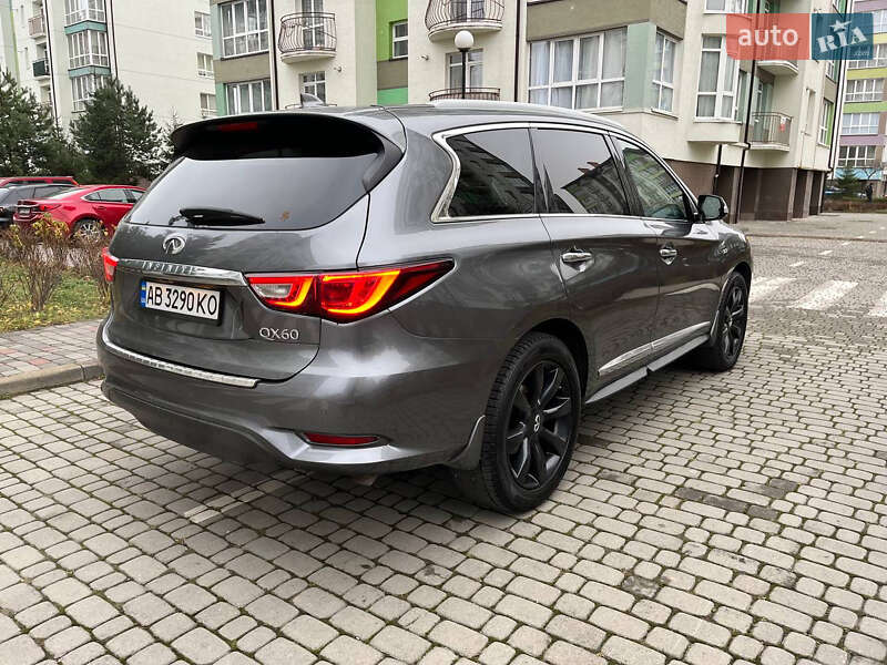 Внедорожник / Кроссовер Infiniti QX60 2016 в Ивано-Франковске