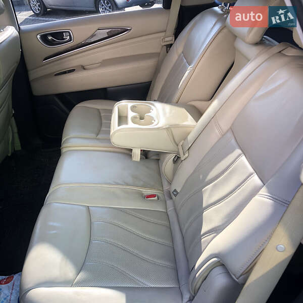 Позашляховик / Кросовер Infiniti QX60 2015 в Вінниці