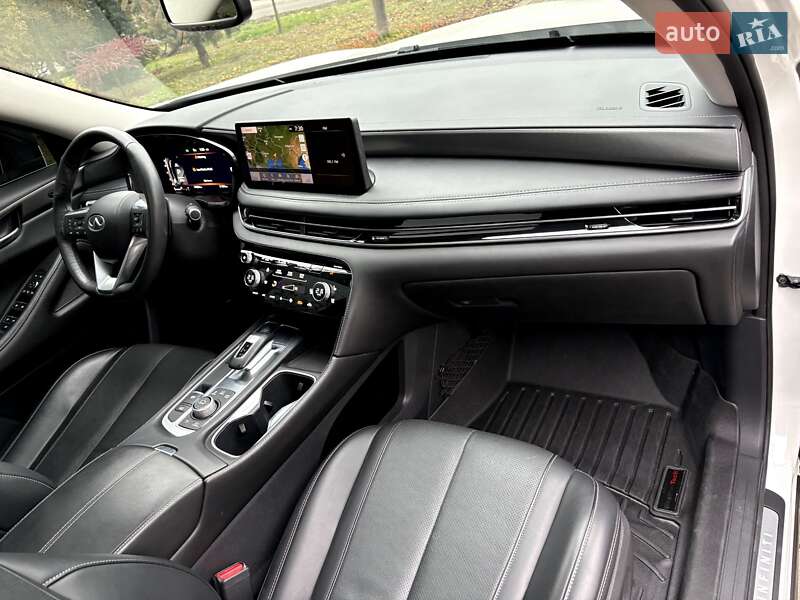 Позашляховик / Кросовер Infiniti QX60 2022 в Запоріжжі