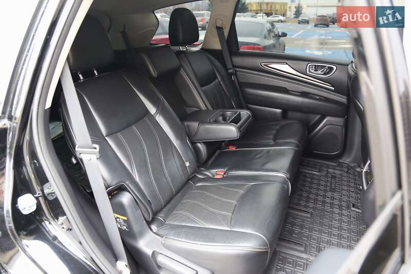 Позашляховик / Кросовер Infiniti QX60 2015 в Києві