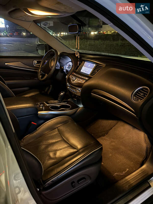 Внедорожник / Кроссовер Infiniti QX60 2017 в Львове