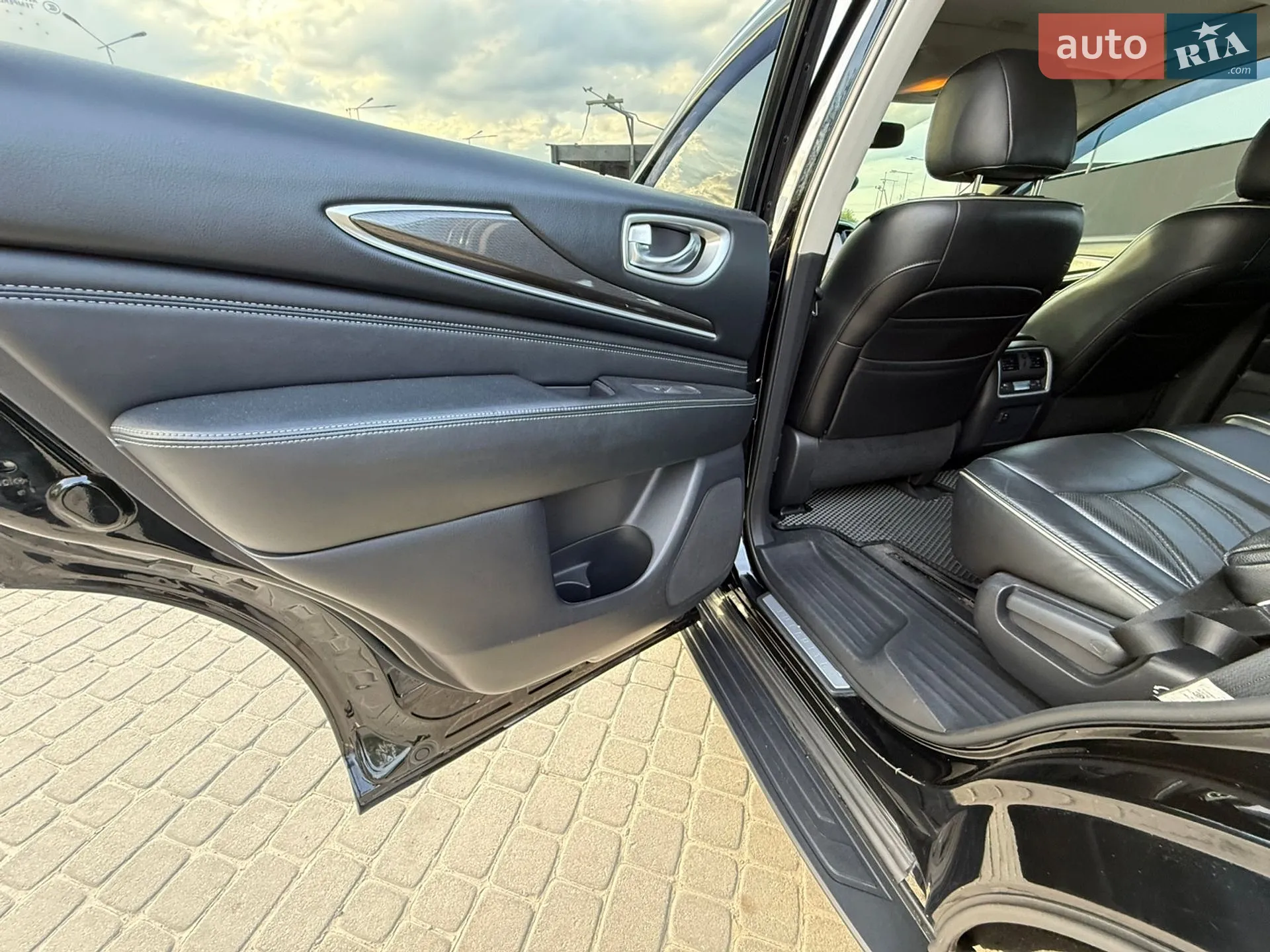 2016 Infiniti QX60 - мініатюра 14